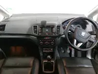 Usado Seat Alhambra SE 177 HP (130 kW) 2015 Preto Monovolume