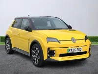 Used Renault R5 Komfort 110 kW (150 HP) 2026 Yellow Hatchback