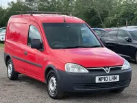 Used Vauxhall Combo 75 HP (55 kW) 2010 Red MPV