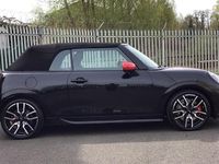 Usado Mini John Cooper Works 228 CV (167 kW) 2025 Negro Utilitario