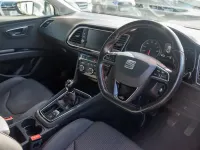 Begagnad Seat Leon FR 180 HK (132 kW) 2018 Vit Halvkombi
