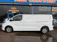 Used Ford Transit Custom Limited 136 HP (100 kW) 2024 White Van