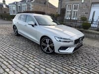 Used Volvo V60 Inscription 190 HP (139 kW) 2018 Gold Estate