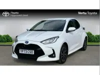 Used Toyota Yaris Design 116 HP (85 kW) 2023 White Hatchback
