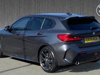 Usado BMW 118 M Sport 134 CV (98 kW) 2021 Gris Utilitario