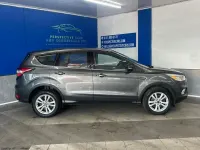 Used Ford Kuga Zetec 150 HP (110 kW) 2017 Grey SUV