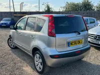 Begagnad Nissan Note 110 HK (80 kW) 2007 Silver Halvkombi