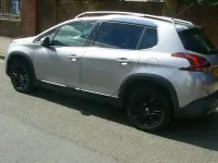 Begagnad Peugeot 2008 Allure 2017 Grå SUV
