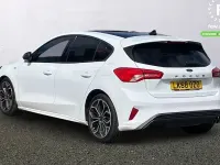 Used Ford Focus ST-Line X 150 HP (110 kW) 2018 White Hatchback
