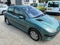 Used Peugeot 206 75 HP (55 kW) 2001 Green Hatchback