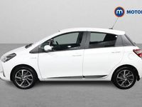 Used Toyota Yaris Hybrid 101 HP (74 kW) 2020 White Hatchback