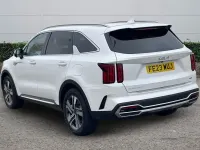 Used Kia Sorento 2023 White SUV