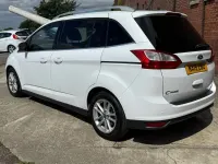 Used Ford Grand C-Max Zetec 120 HP (88 kW) 2015 White MPV