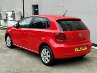 Begagnad VW Polo Edition 2013 Röd Halvkombi