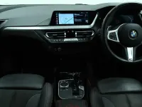 Begagnad BMW 128 Shadowline 261 HK (191 kW) 2023 Svart