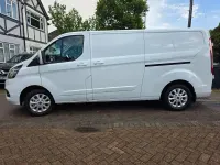 Used Ford Transit Custom Limited 130 HP (95 kW) 2020 White Van