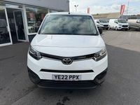 Used Toyota Proace Active 100 HP (73 kW) 2022 White MPV