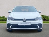Used VW Polo Life 95 HP (69 kW) 2024 White Hatchback
