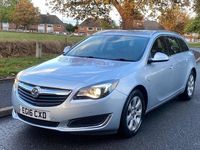 Used Vauxhall Insignia 136 HP (100 kW) 2016 Silver Estate