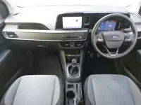 Used Ford Tourneo Titanium 125 HP (91 kW) 2025 White Estate