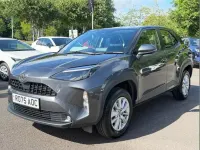 Used Toyota Yaris Cross 113 HP (83 kW) 2025 Grey SUV