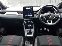 Usado Renault Captur R.S. 140 HP (102 kW) 2022 Branco SUV