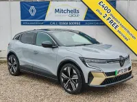 Gebraucht Renault Megane E-Tech 159 kW (217 PS) 2022 Weiß Kleinwagen