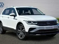 Usado VW Tiguan Elegance 150 HP (110 kW) 2022 Branco SUV