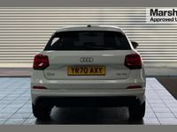 Begagnad Audi Q2 Black Edition 113 HK (83 kW) 2020 Vit SUV