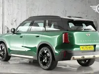 Used Mini Countryman 168 HP (123 kW) 2025 Green SUV