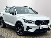 Used Volvo XC40 Plus 161 HP (118 kW) 2022 White SUV