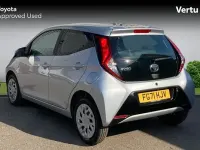 Used Toyota Aygo X-play 72 HP (52 kW) 2021 Silver splash (metallic paint) Hatchback