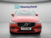 Begagnad Volvo XC60 Momentum 250 HK (183 kW) 2019 Röd SUV