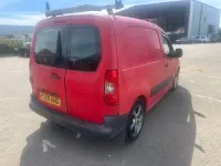 Used Citroën Berlingo 75 HP (55 kW) 2010 Red MPV