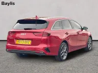 Używany Kia Ceed 2023 Czerwony Hatchback