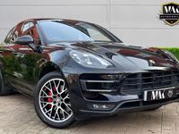 Usado Porsche Macan Turbo 400 HP (294 kW) 2016 Preto SUV