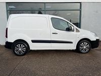 Used Citroën Berlingo 75 HP (55 kW) 2015 White MPV