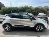 Used Renault Captur Signature 108 HP (79 kW) 2018 Silver/black SUV