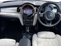 Used Mini Cooper Exclusive 134 HP (98 kW) 2024 Green Hatchback