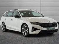 Usado Skoda Octavia vRS 265 HP (194 kW) 2026 Branco Carrinha