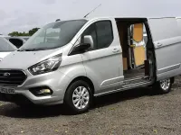 Used Ford Transit Custom Limited 130 HP (95 kW) 2022 Silver Van