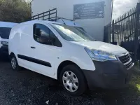 Used Peugeot Partner 2016 White