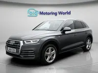 Używany Audi Q5 S-Line 252 KM (185 kW) 2018 Szary SUV