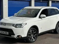 Used Mitsubishi Outlander 2014 White SUV