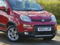 Gebraucht Fiat Panda 75 PS (55 kW) 2013 Rot Kleinwagen
