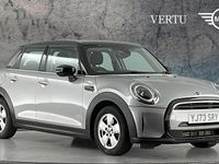 Begagnad Mini Cooper Classic 136 HK (100 kW) 2022 Silver Halvkombi