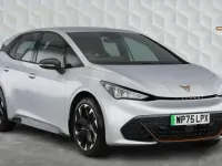 Used Cupra Born e-Boost 169 kW (231 HP) 2025 Geyser silver Hatchback