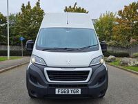 Used Peugeot Boxer 140 HP (102 kW) 2019 White Van