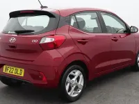 Used Hyundai i10 SE 67 HP (49 kW) 2022 Red Hatchback