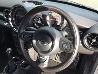 Usado Mini Cooper S Coupé 2015 Prateado Coupé